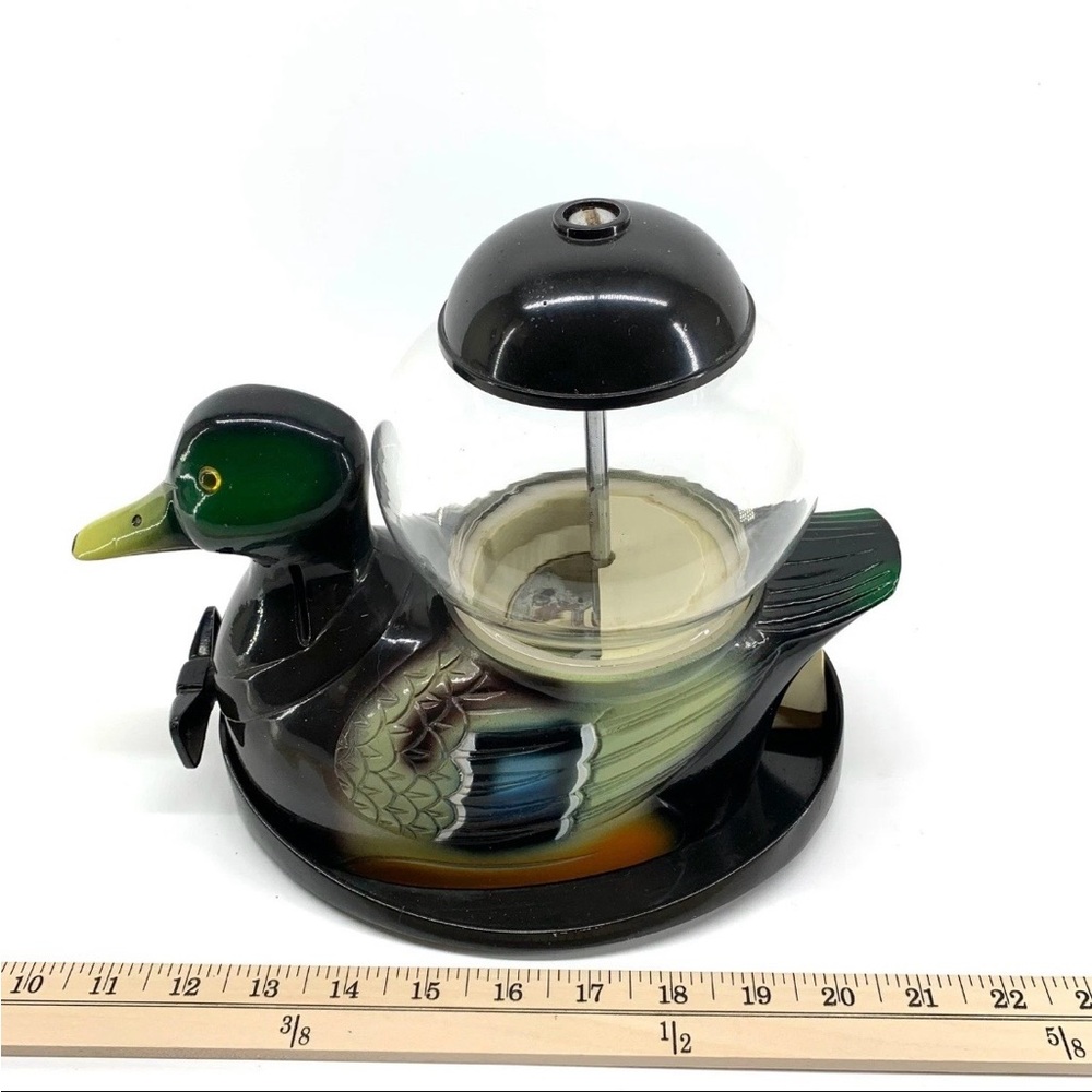 Gag gift or duck lover in your life Duck Shaped Bubble Gum Machine- 1970’s - Picture 3 of 8